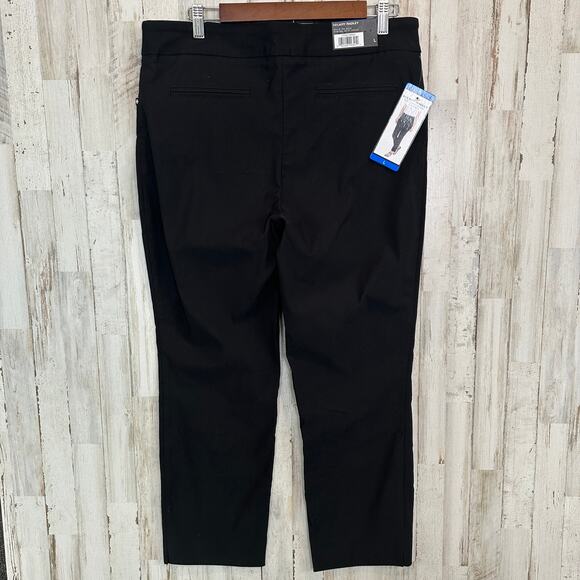 NEW Hilary Radley Flat Front Pull On Pants Tummy Control Large Black Preppy - Picture 2 of 9
